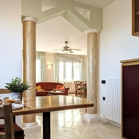 Дом отдыха Vista Mare Parcheggio, Wifi E Idromassaggio Педазо