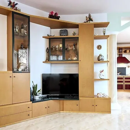 Дом отдыха Vista Mare Parcheggio, Wifi E Idromassaggio Педазо