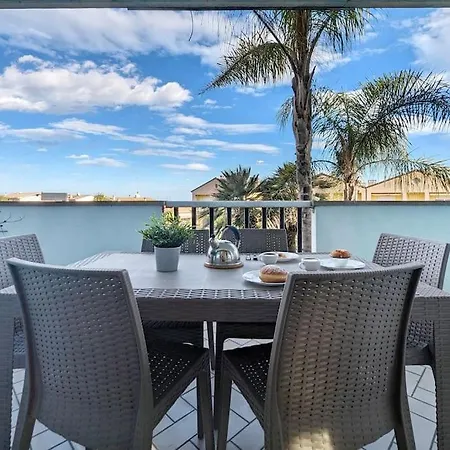 Vista Mare Parcheggio, Wifi E Idromassaggio Педазо